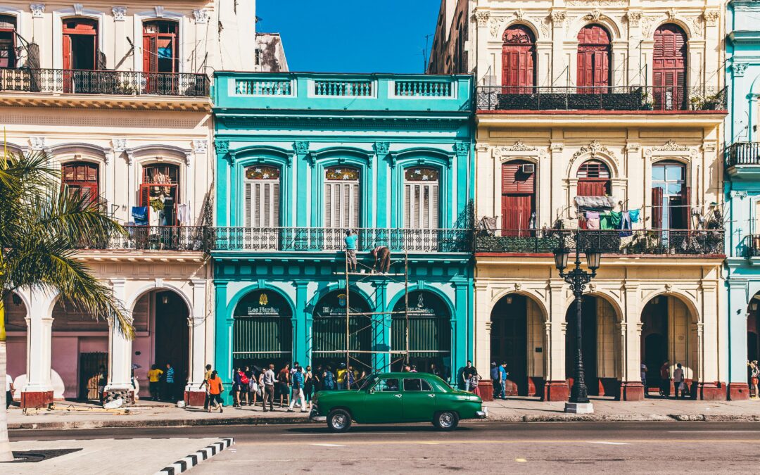 CUBA: CITTA’ E PAESAGGI CARAIBICI